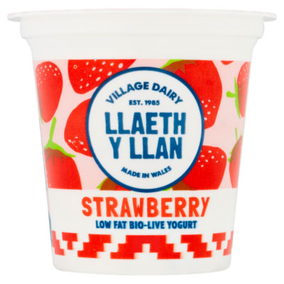 Village Dairy Llaeth Y Llan Strawberry Low Fat Bio-live Yogurt 125g