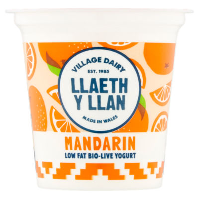 Village Dairy Llaeth y Llan Mandarin Low Fat Bio-Live Yogurt 125g