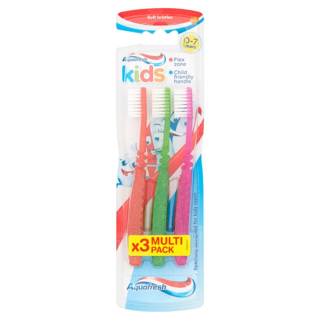 Aquafresh Kids Toothbrush 0-7 years Soft bristles 3 pack 3 per pack