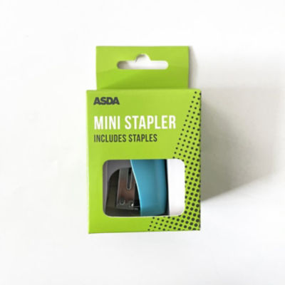 Pen & Gear Mini Stapler with staples (Colour May Vary)