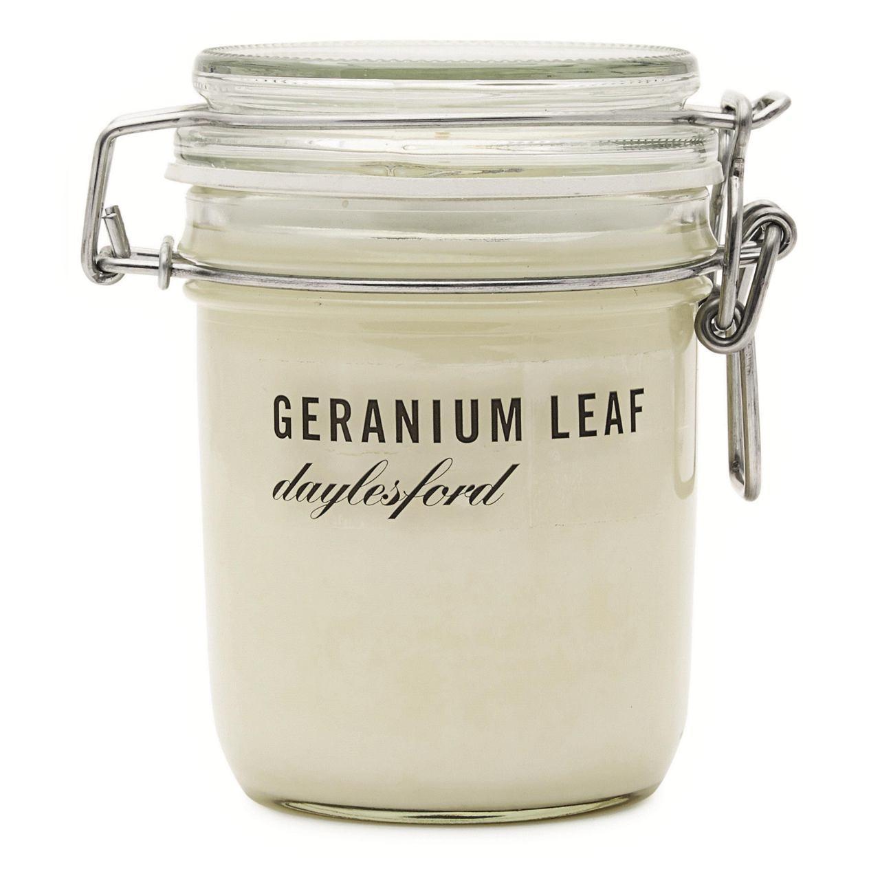 Daylesford Geranium Leaf Large Scented Candle 