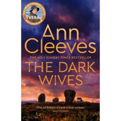 Hardback The Dark Wives by Ann Cleeves